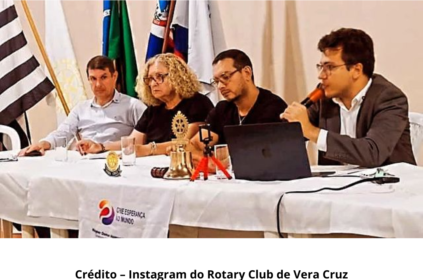 Foto de reunião ordinária do Rotary Club de Vera Cruz.