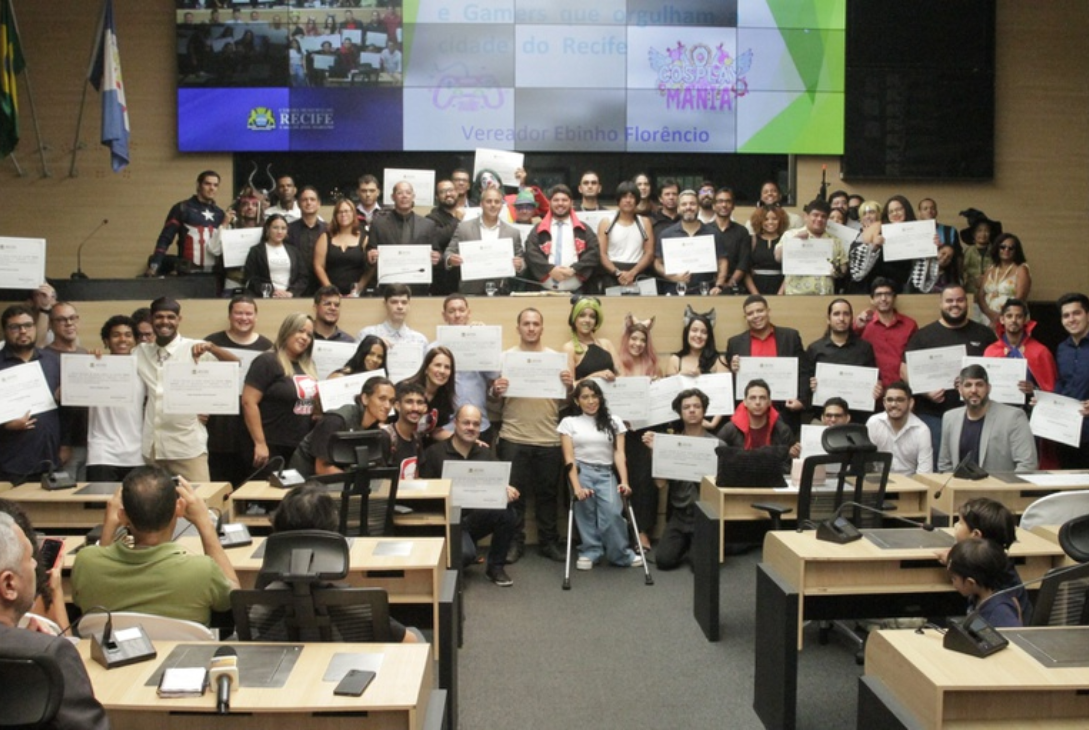 Foto de evento de homenagem a ciadãos de Recife.