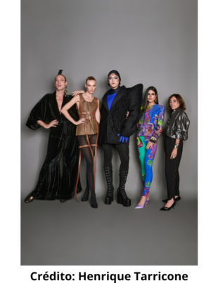 Foto de Carol Trentini e outros convidados do programa Ambulatório da Moda.