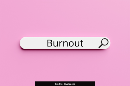 Imagem ilustrativa de uma pesquisa na internet sobre burnout.