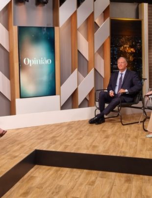 Foto do programa Opinião da TV Cultura.