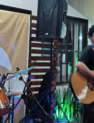 Foto do evento do show cover do Raul Seixas no Portal - Hotel e Restaurante.
