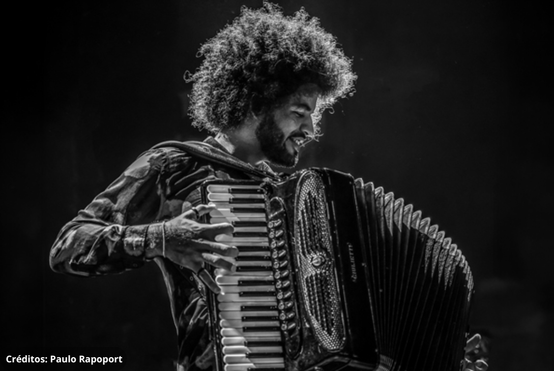 Foto do músico  Mestrinho.