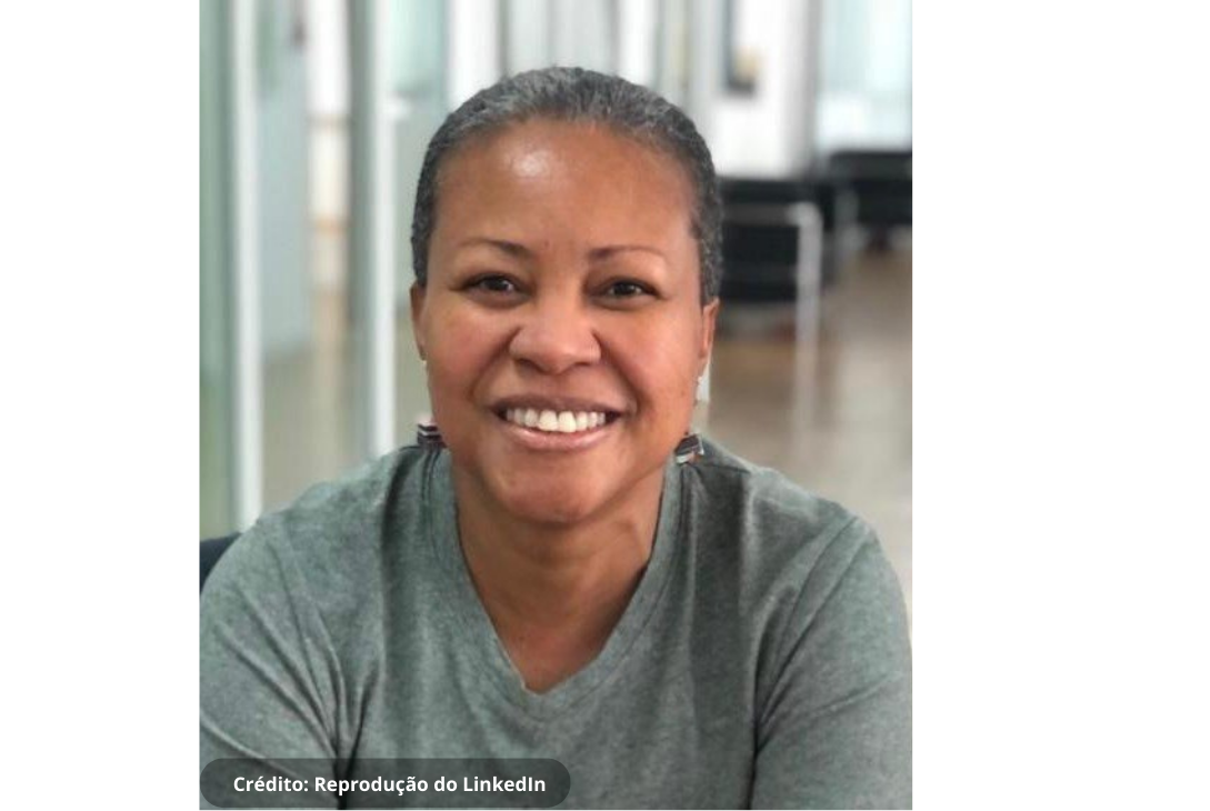 Foto da especialista entrevistada.