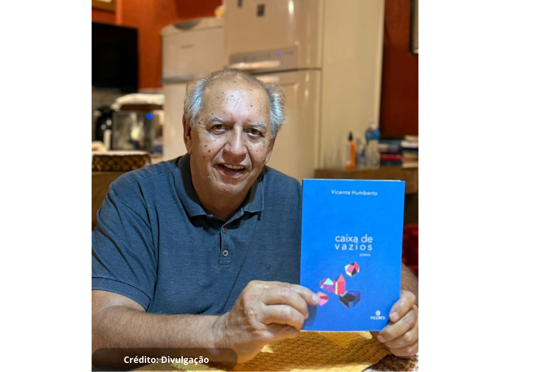 Foto do escritor entrevistado.