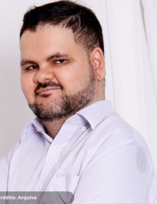 Foto do autor do artigo.