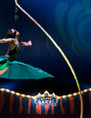 Foto-cena do espetáculo apresentado pelo Circo Zanni.