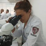 Foto da escritora Sirlene Domingues.