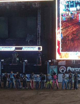 Foto da Festa do Peão de Ouroeste 2025.
