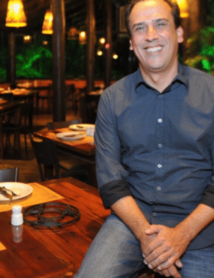 Foto do autor do artigo.