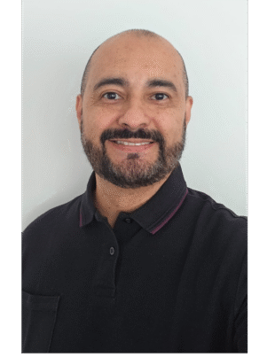 Foto do autor do artigo.