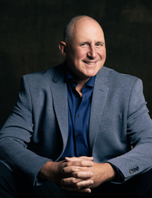 Foto do autor do artigo.