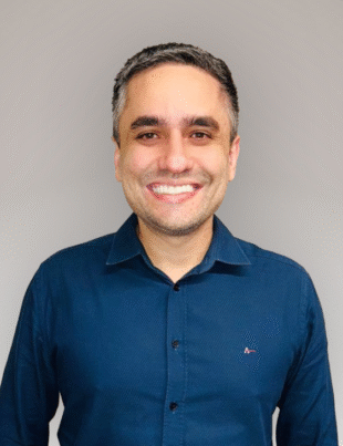 Foto do autor do artigo.