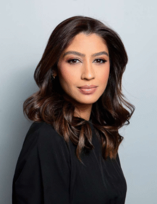 Foto da autora Izabela Toledo.