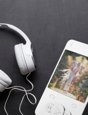 Montagem com capa do álbum.