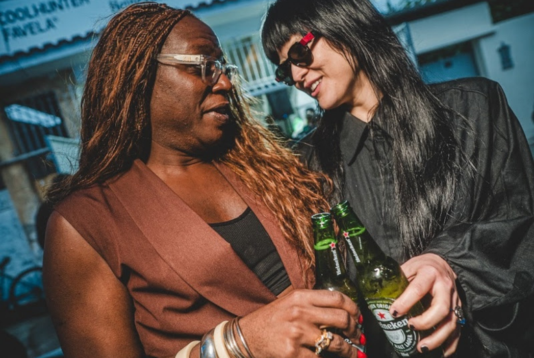 Foto de Ana Clara Watanabe e Rafaela Pinah.