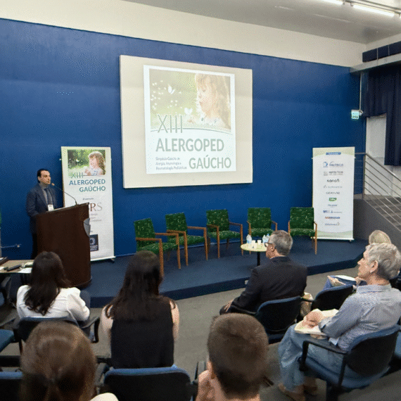 Foto de encontro na XIII Alergoped Gaúcho.