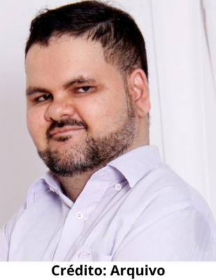 Foto do autor do artigo.