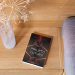 Mockup com capa do livro.