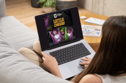 Mockup com banner do evento.