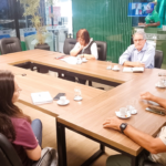 Foto da segunda reunião do grupo mariliense para reativar a Academia de Letras.