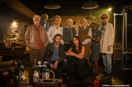 Foto do elenco do filme.