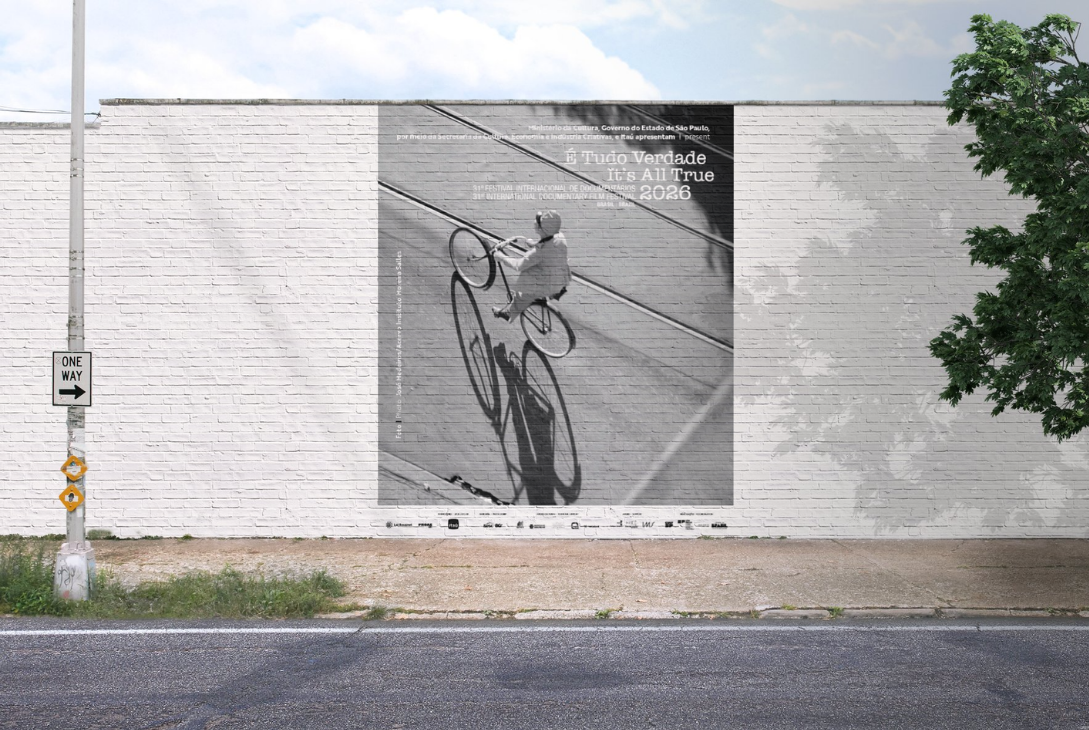 Mockup com banner do evento.