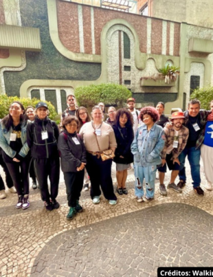 Foto de uma das edições do Walking Tours.